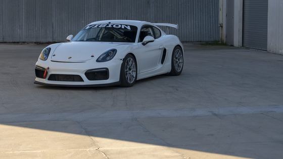 2016 Porsche Cayman GT4 Race Car