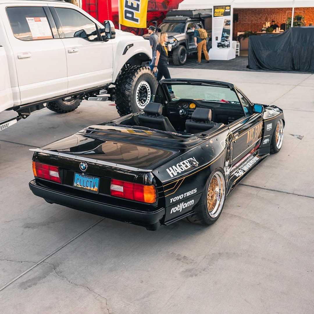 S52-Powered LTO widebody BMW E30 Convertible