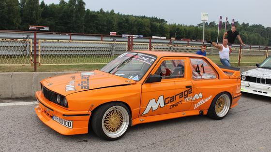 454 ci LSX V8 BMW E30 Drift Car