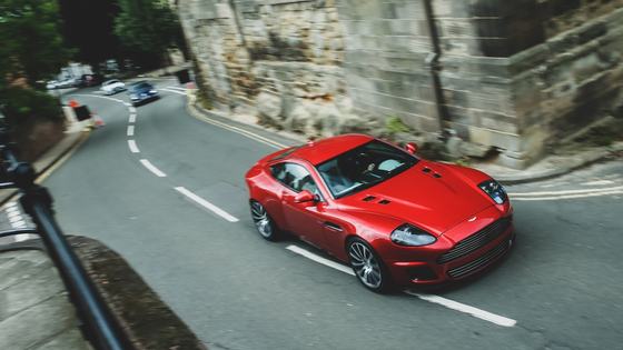 Aston Martin Vanquish - 1st Gen
