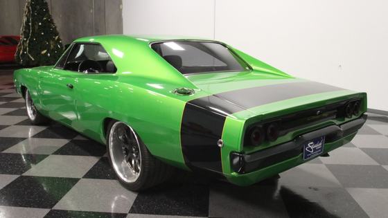 572 HEMI-Powered 1970 Dodge Charger R/T Restomod
