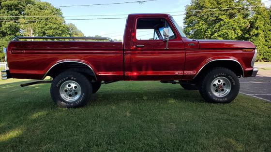 1977 Ford F-150 Custom 4×4