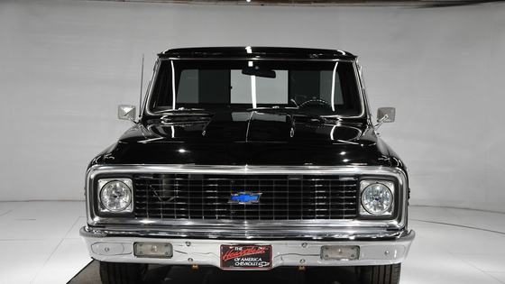 LS-Powered 1972 Chevrolet C10 Cheyenne Super