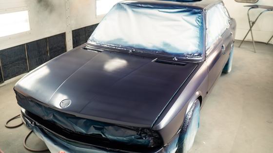Manual-Swapped BMW E28 by CAtuned