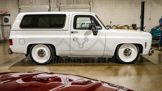 5.3L V8 1979 GMC Jimmy Restomod