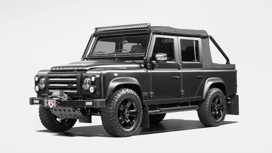 Restomod Land Rover Defenders by Overfinch