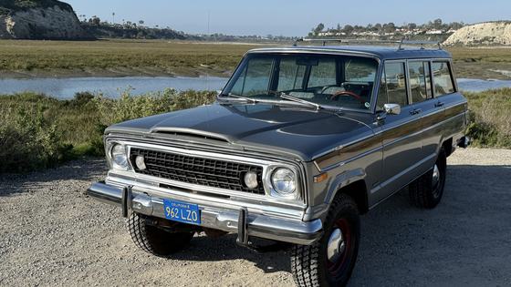 1977 Jeep Wagoneer Custom