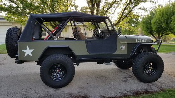 Chevy 350 V8-Powered 1983 Jeep CJ-8 Scrambler