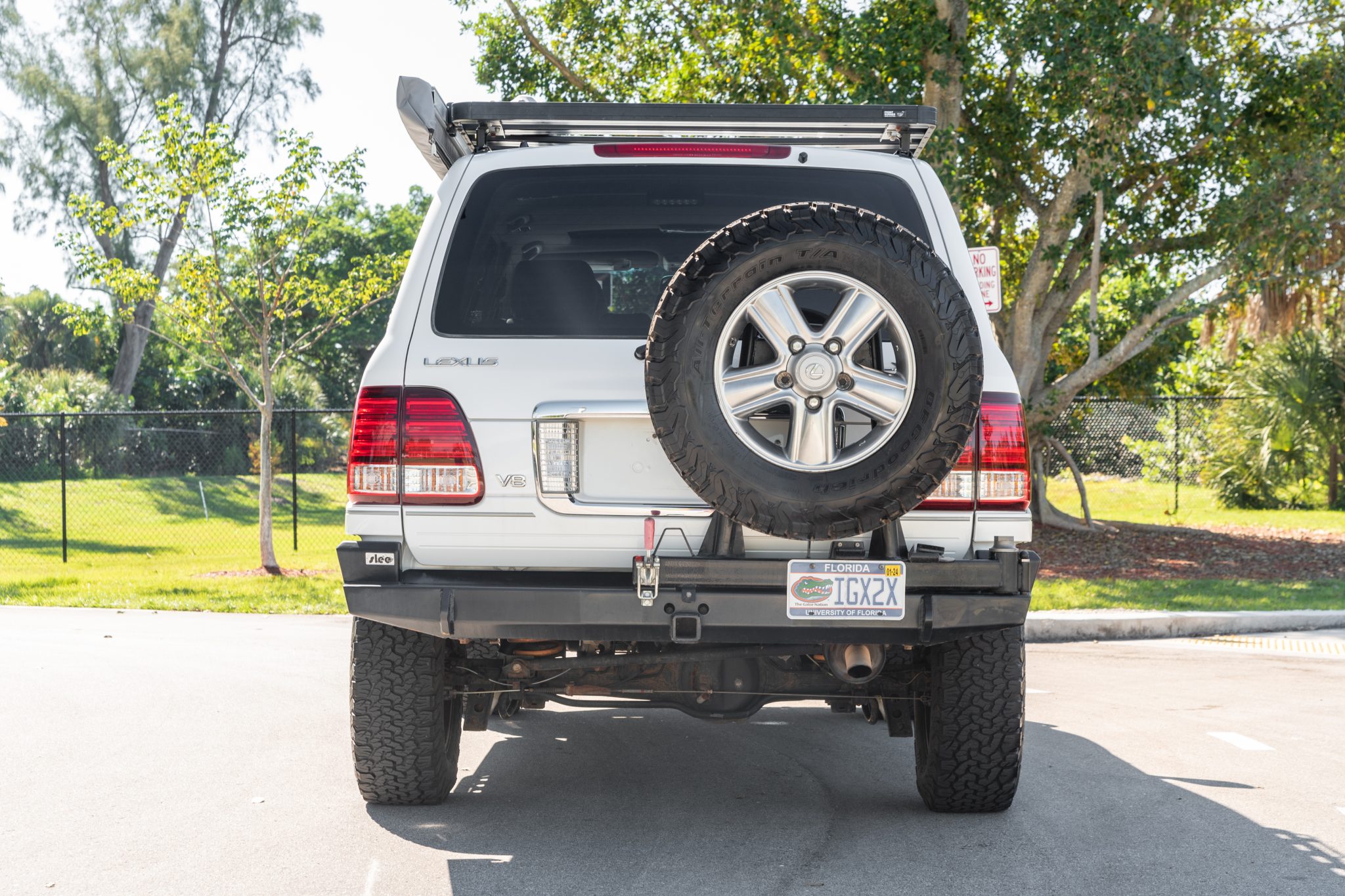 2006 Lexus LX470 Modified