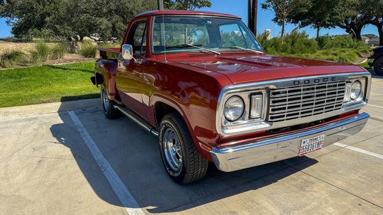 1977 Dodge D100 Custom Utiline by classicmusclemotors