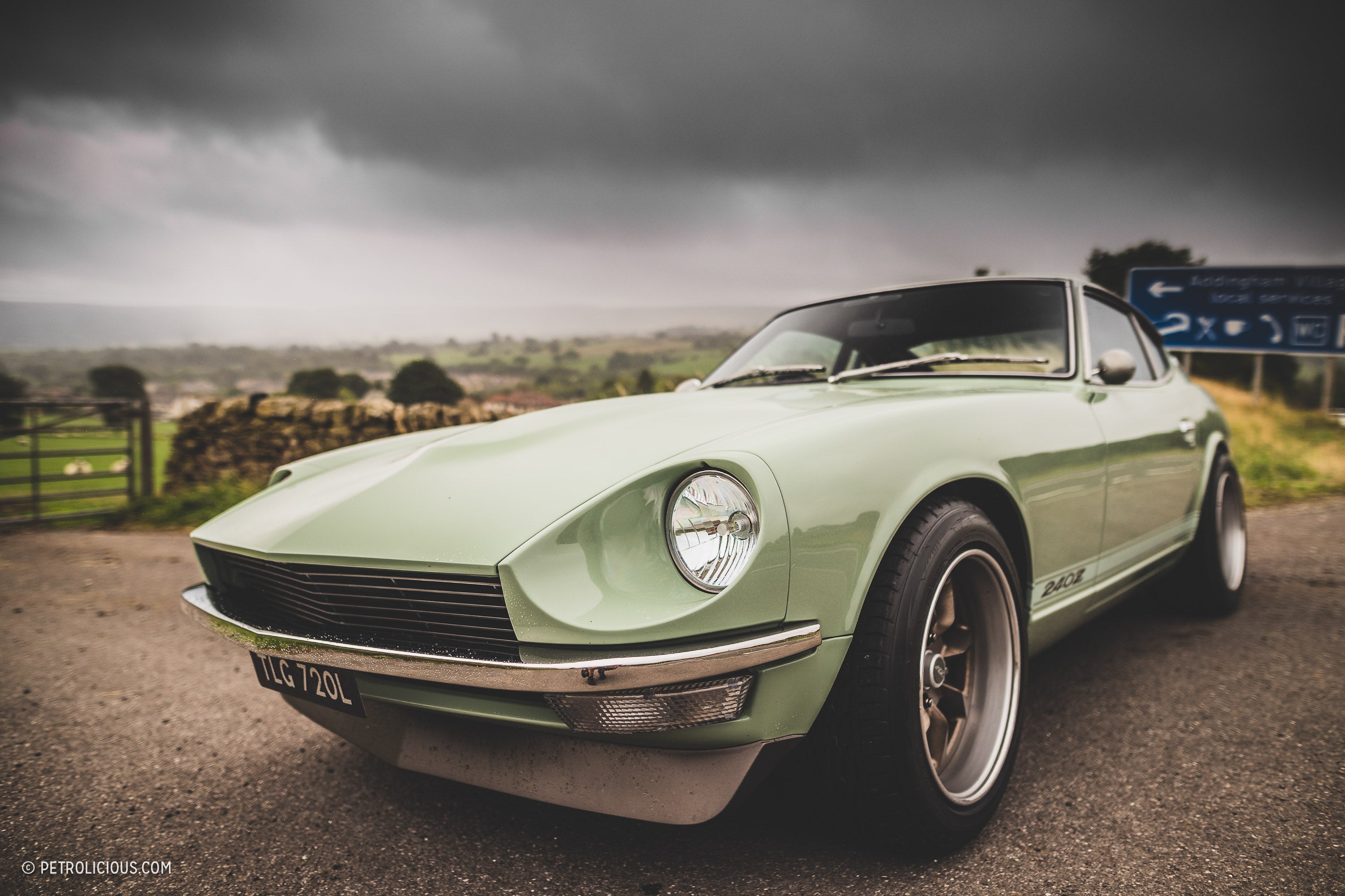 Restomodded Datsun 240Z by MZR Roadsports