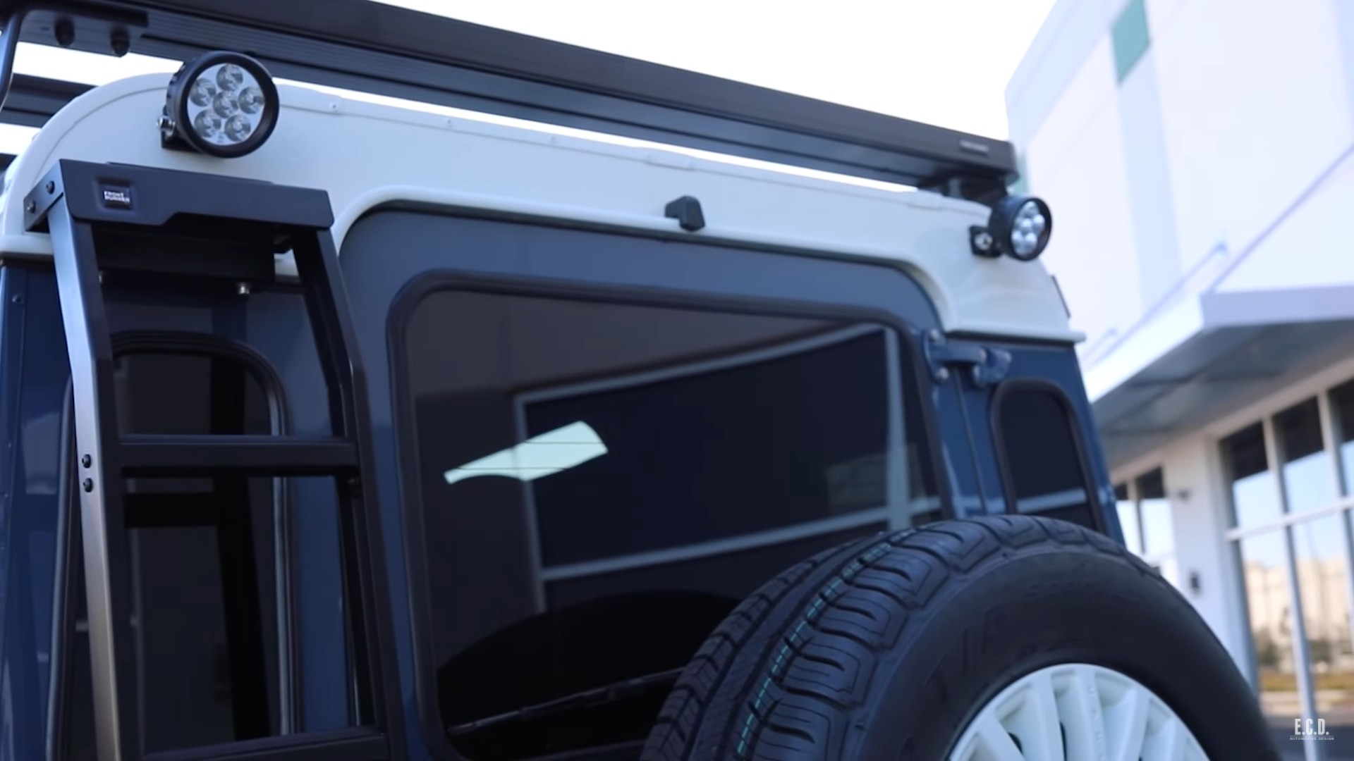 Tesla 450hp Land Rover Defender 110 by ECD