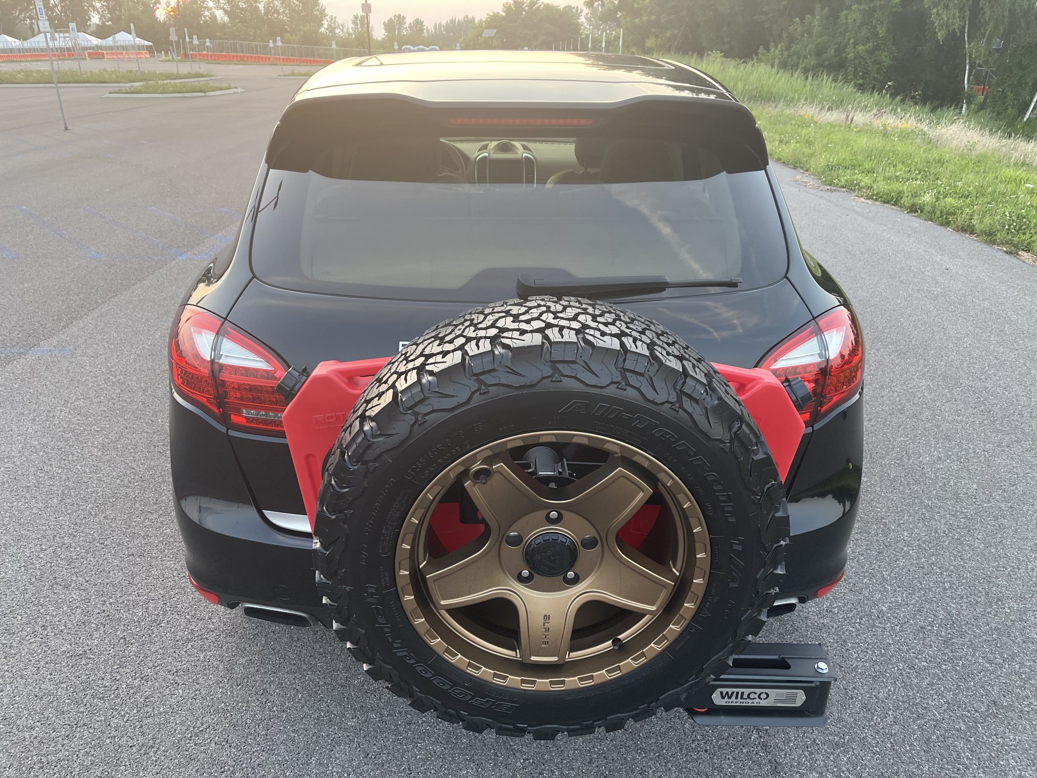 2013 Porsche Cayenne by Selling Dealer