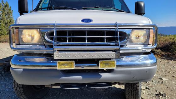 2002 Ford E-350 Super Duty Power Stroke 4x4 Overland by Whitefeather Conversions