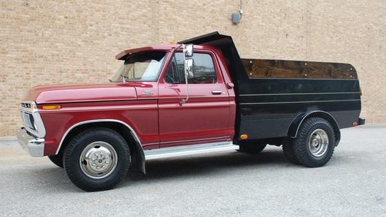 1977 Ford F-350 Custom Dump Truck