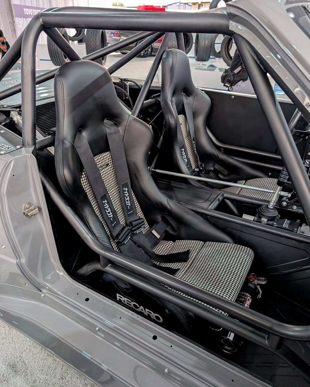 Tube Chassis LS-Swaped BMW E30 by Cameron Cocalis