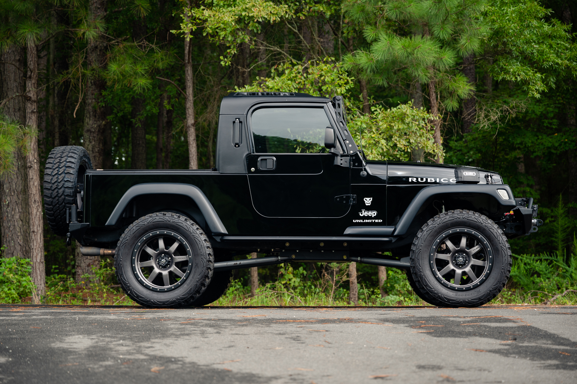 2006 Jeep Wrangler Unlimited by AEV