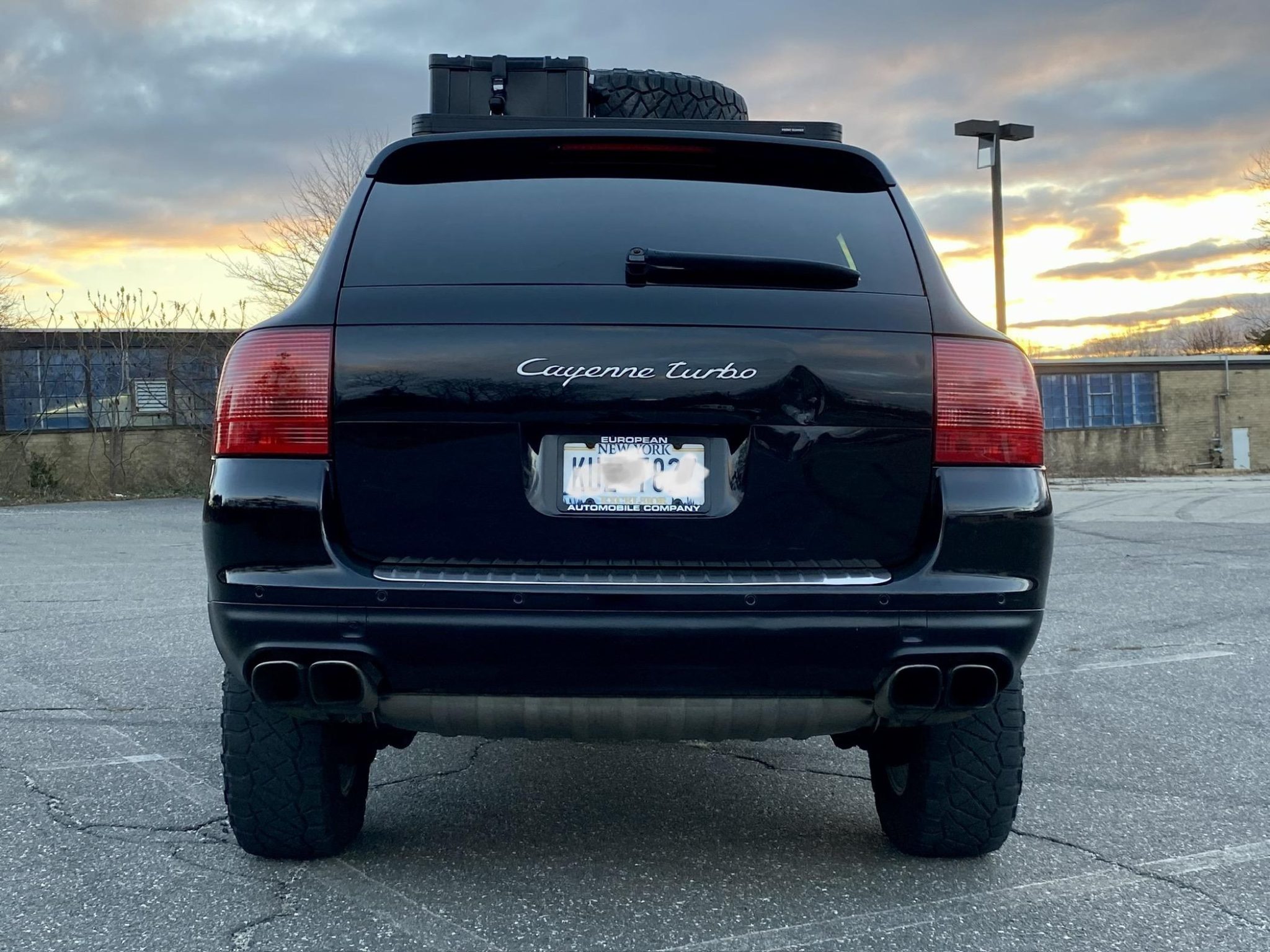 2004 Porsche Cayenne Turbo by Unknown Builder