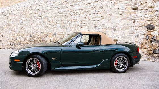 2001 Mazda MX-5 Miata Special Edition by Flyin’ Miata
