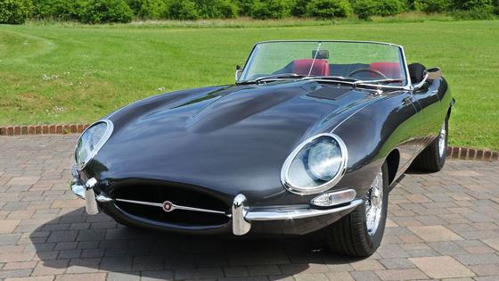Eagle Restomod 1962 Jaguar E-Type Roadster