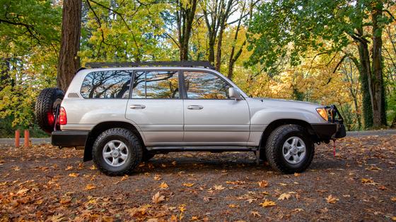 2000 Toyota Land Cruiser UZJ100 by CascadiaLC