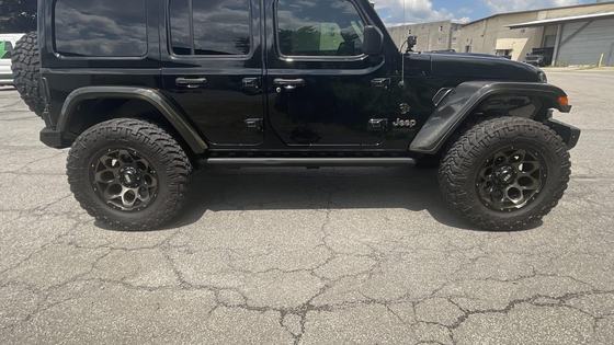 Whipple Supercharged 426 Hemi Jeep Wrangler Unlimited Rubicon