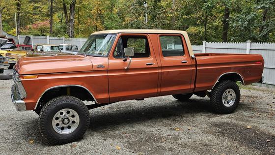 1977 Ford F-250 Custom Crew Cab 4×4