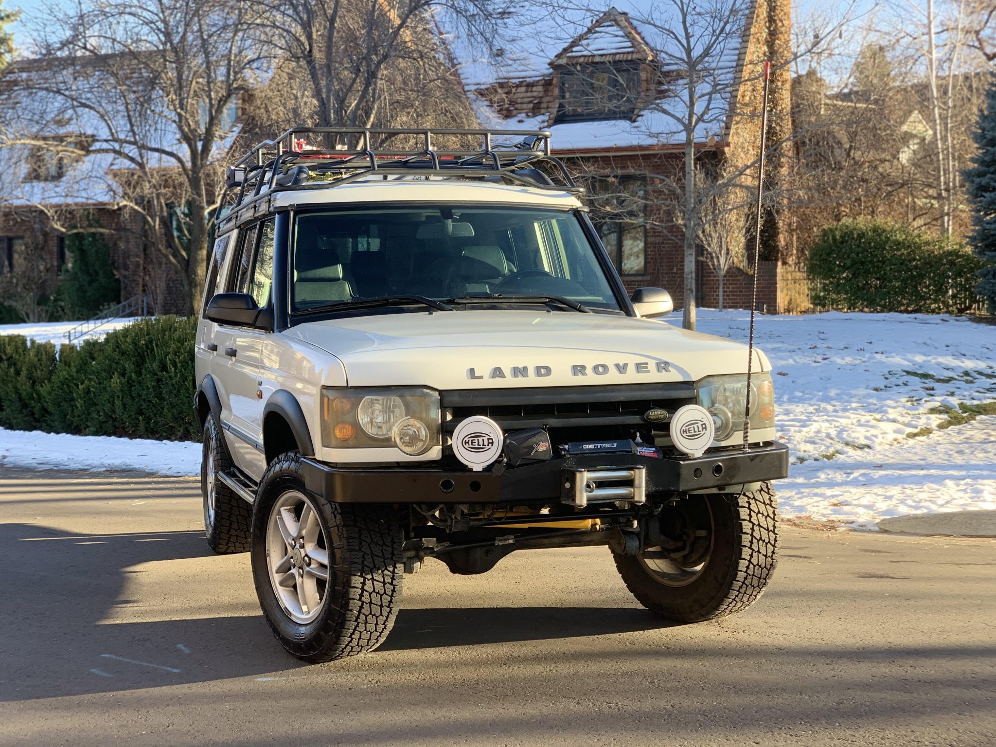 2004 Land Rover Discovery II SE7 by joshtodd