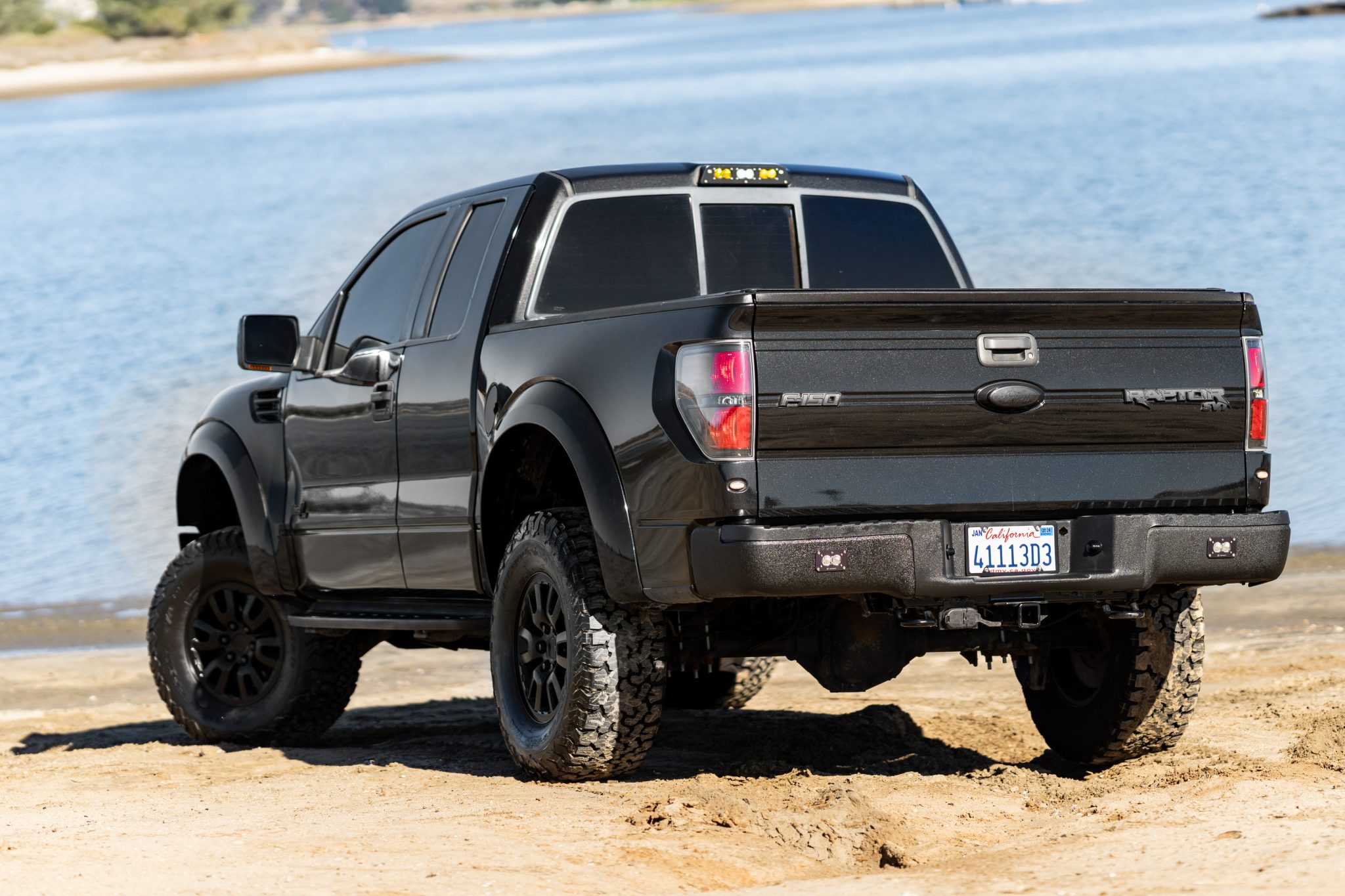 2010 Ford F-150 SVT Raptor by FarqDaddy