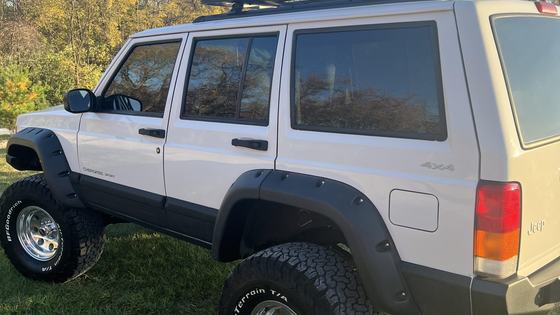 2001 Jeep Cherokee Sport 4×4 by bsutliff
