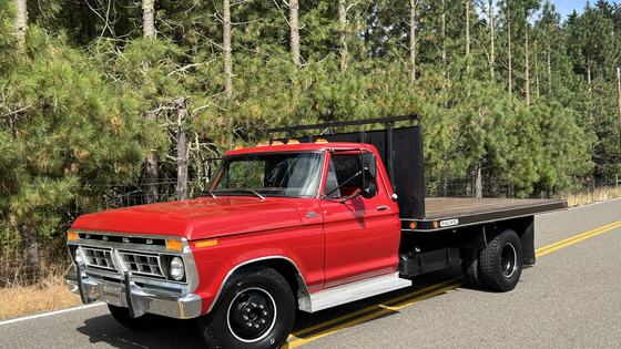1977 Ford F-350 Custom Dually Flatbed Dump Truck