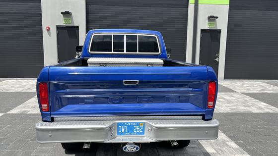 1977 Ford F-150 Custom 4x4