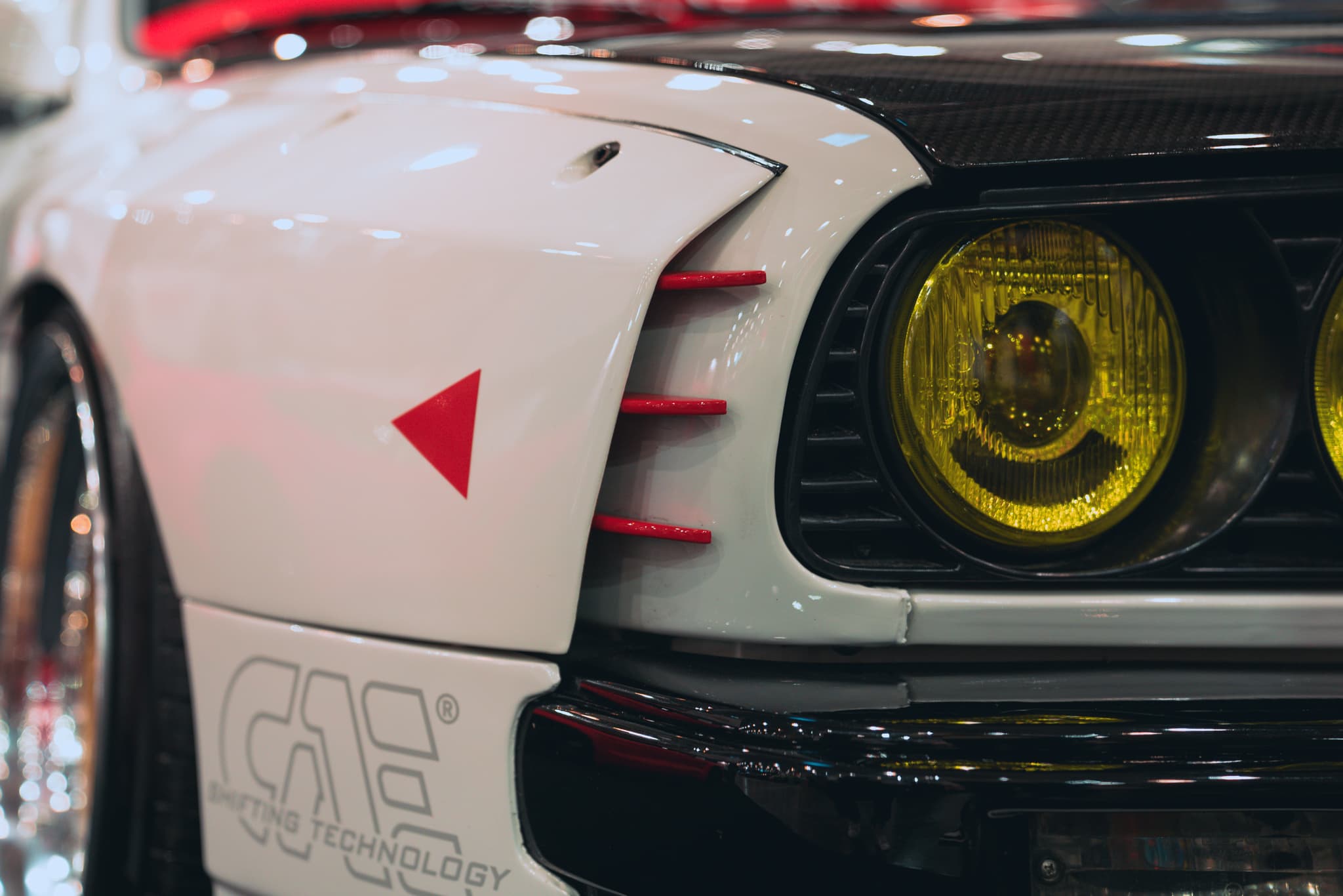 S54-Powered LTO BMW E30