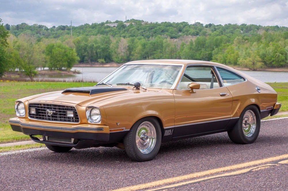 Ford Racing 302-Powered 1977 Ford Mustang II Mach 1 Restomod