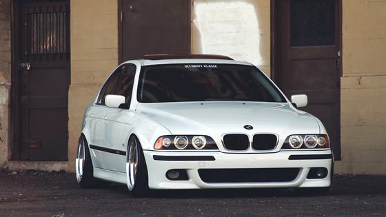 2002 BMW E39 530i by Narvin Sokasaim