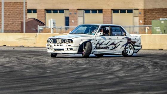 Drift BMW E30