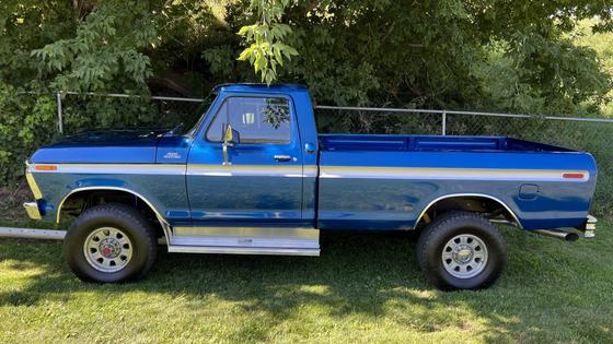 1977 Ford F-250 Custom Highboy 4x4