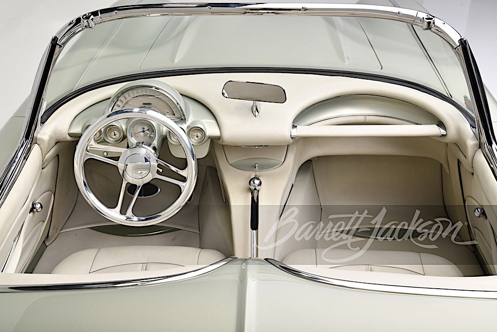 LS7-Powered 1962 Chevrolet Corvette Restomod