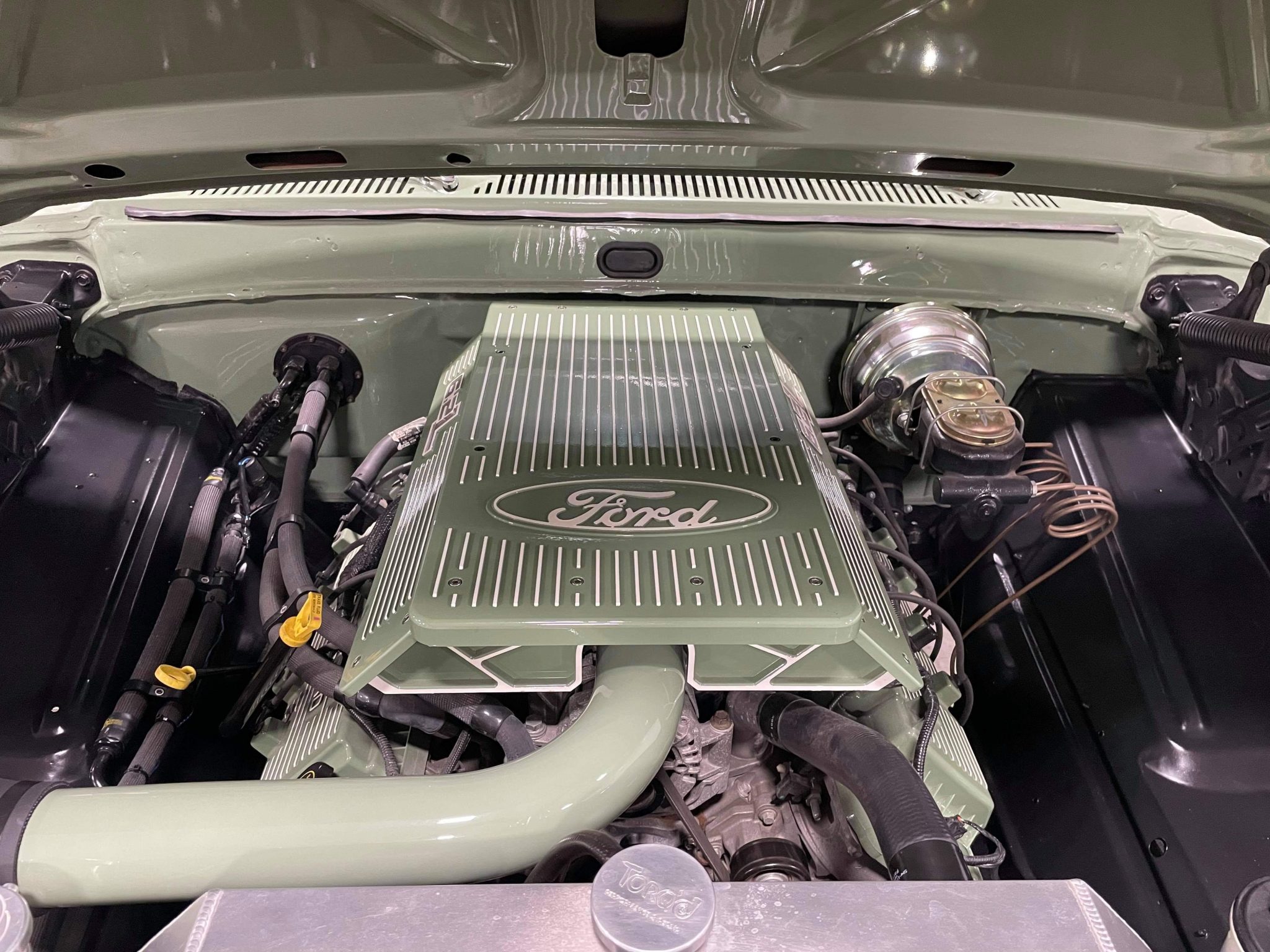 Boss V8-Powered 1969 Ford F-100 Ranger