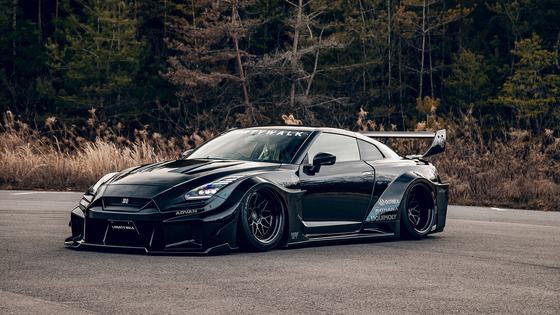 Liberty Walk Nissan GT-R