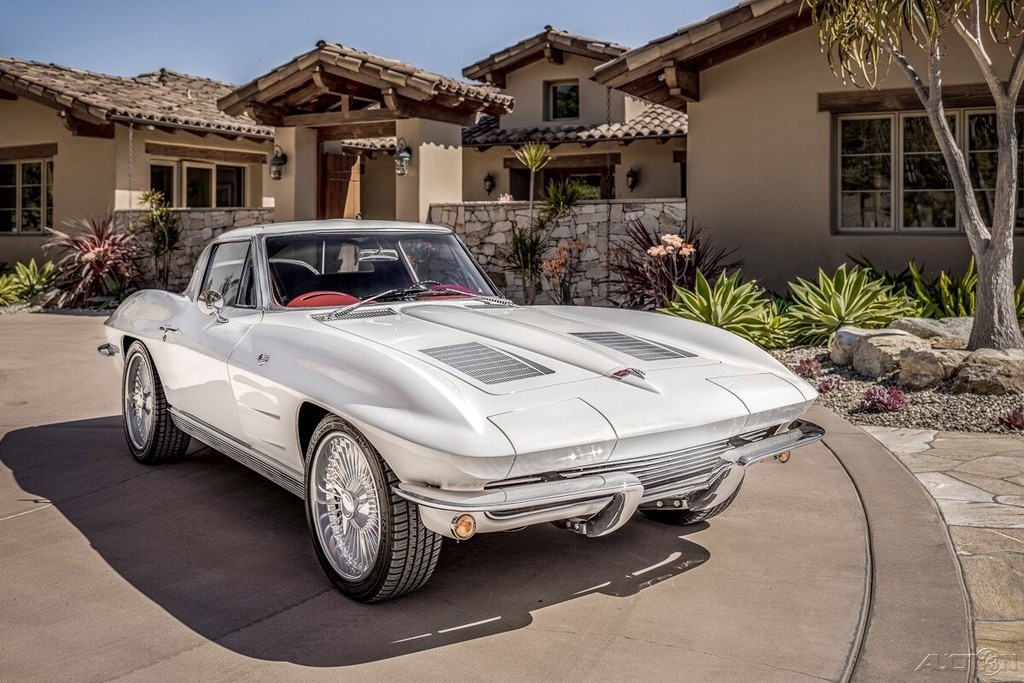 Restomod 1963 Chevrolet Corvette with 350ci Engine