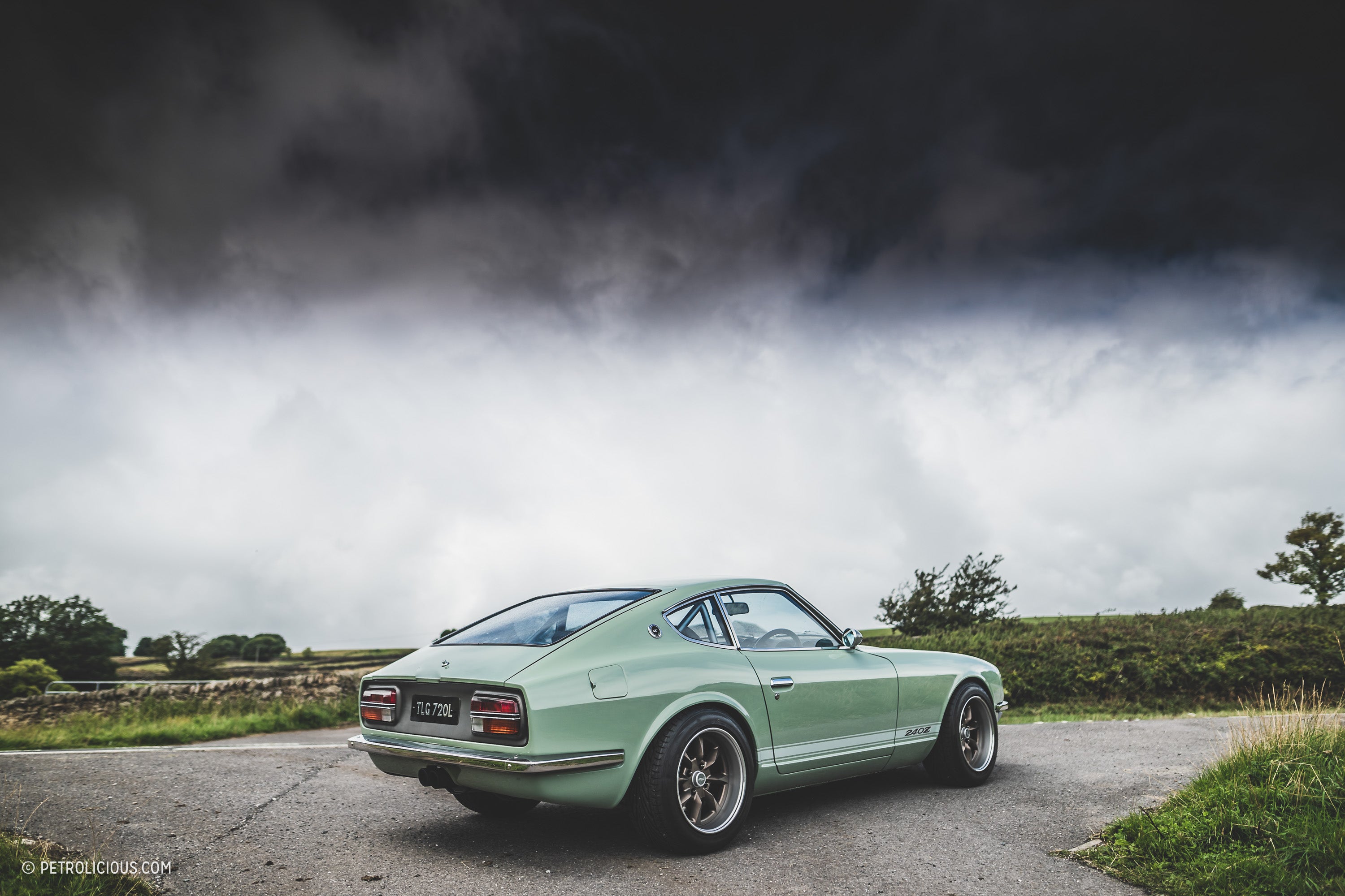 Restomodded Datsun 240Z by MZR Roadsports
