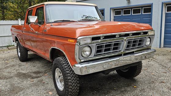 1977 Ford F-250 Custom Crew Cab 4×4