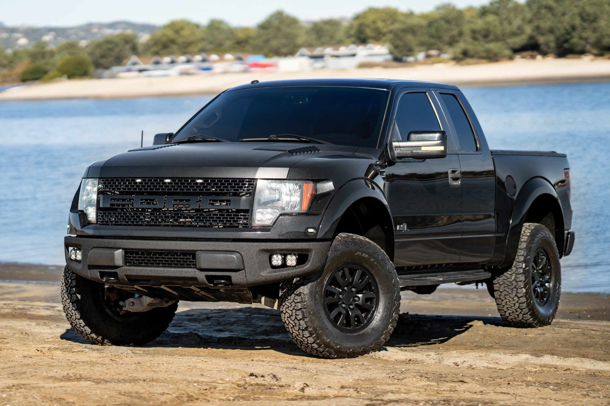 2010 Ford F-150 SVT Raptor by FarqDaddy