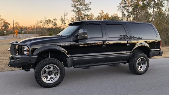 2001 Ford Excursion Limited by Unknown