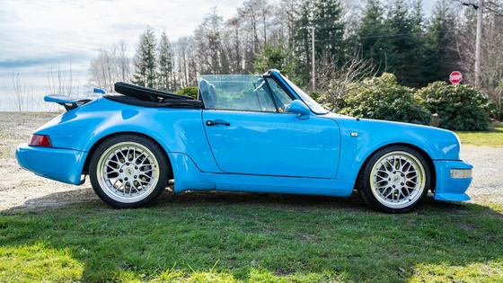 1986 Porsche 911 Carrera Cabriolet