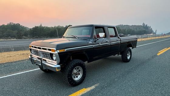 1977 Ford F-250 Custom Highboy Crew Cab 4×4