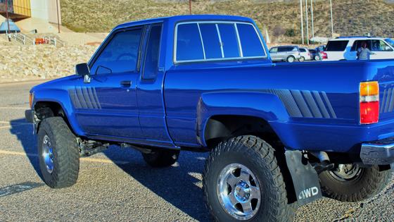 1987 Toyota 4x4 Pickup SR5 Turbo by FastMatt