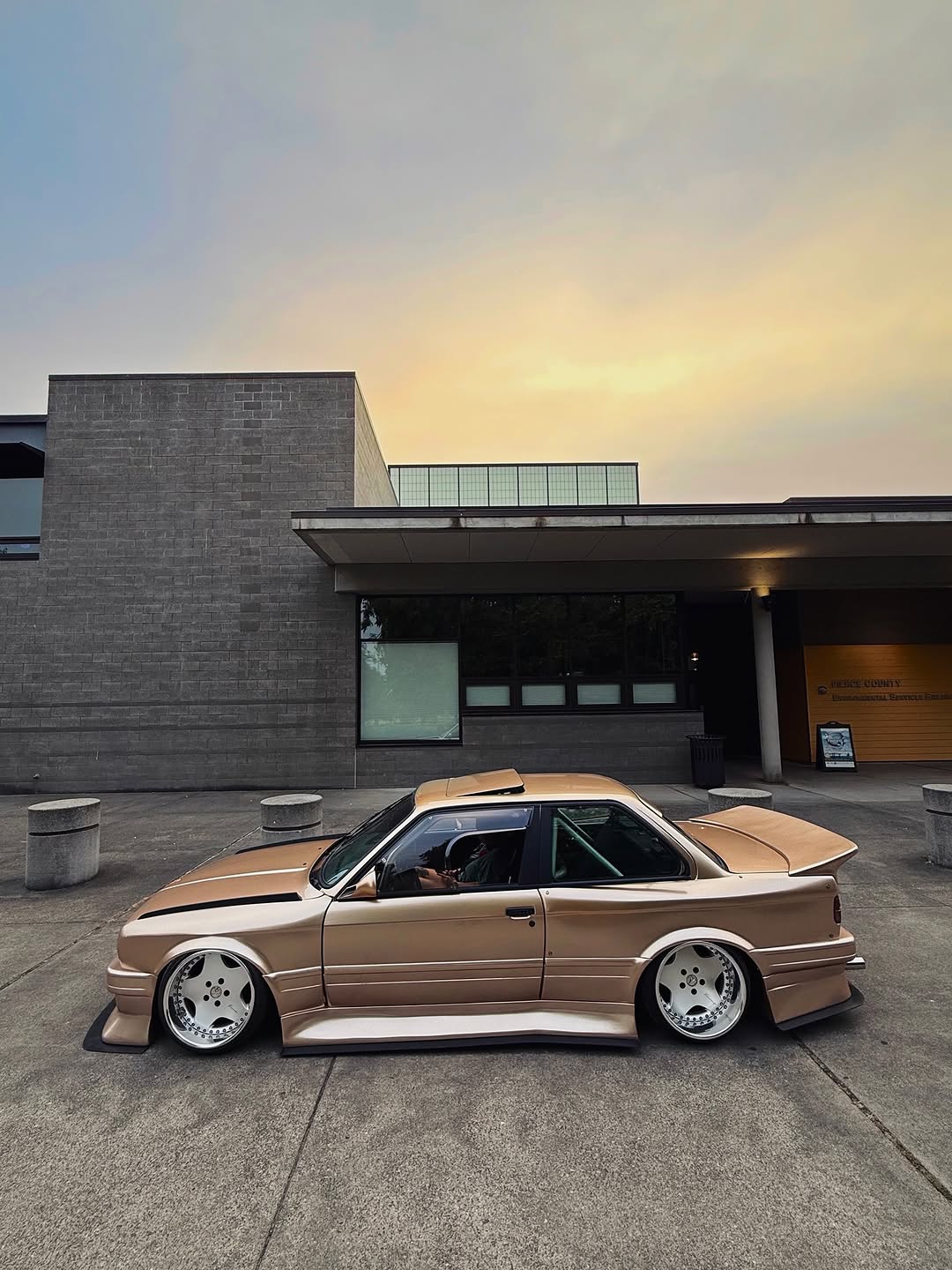 JDM styled BMW E30