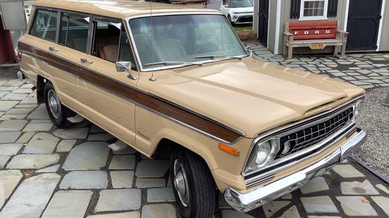 1977 Jeep Wagoneer Custom